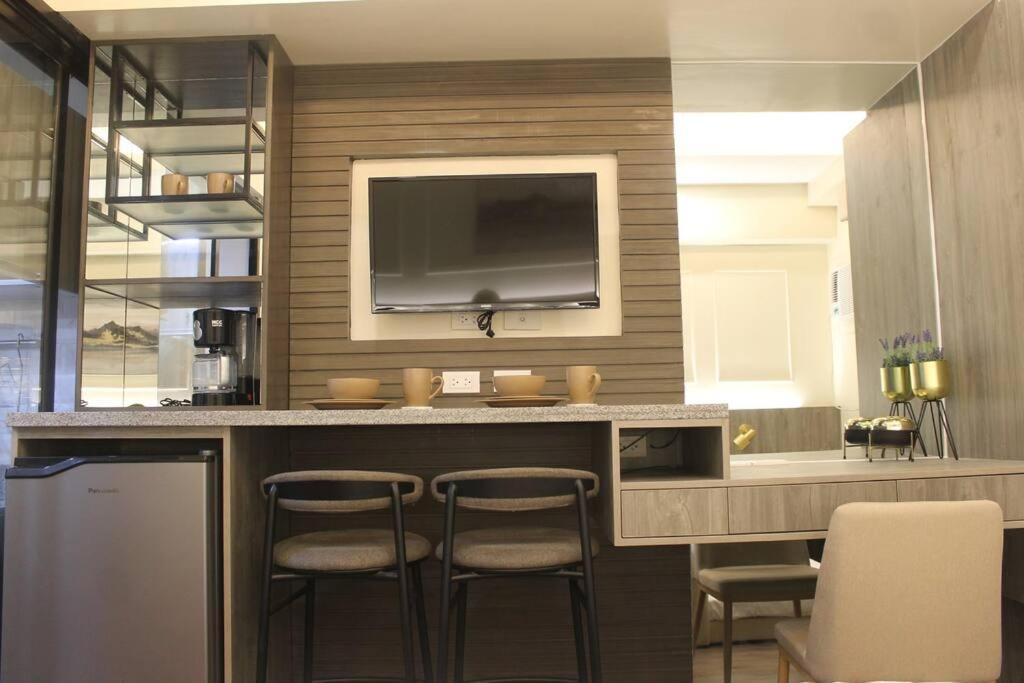 Condo Near Ayala Cebu City W Wifi Balcony Exteriér fotografie